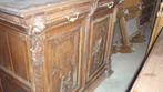 MECHELSE ANTIEKE KAST, Ophalen