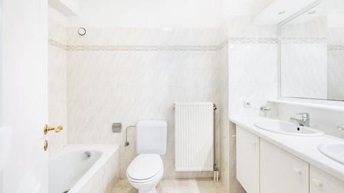 badkamer, Huis en Inrichting, Badkamer | Complete badkamers, Zo goed als nieuw, Met bad, Met douche, Ophalen