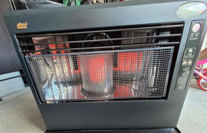 Radiateur laser Zibro Kamin SRE260 6,1 KW, Maison & Meubles, Poêles, Comme neuf, Autoportant, Chauffage au kérosène, Autres carburants