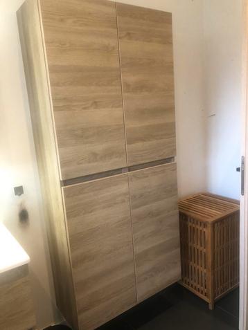 Bakamermeubels te koop: mooie staat beschikbaar voor biedingen