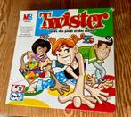 Jeux de societe- TWISTER- COMPLET- 6 ans et +, Hobby & Loisirs créatifs, Comme neuf, Trois ou quatre joueurs, Enlèvement ou Envoi