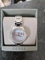 Montre femme Guess, Handtassen en Accessoires, Horloges | Dames, Ophalen, Zo goed als nieuw, Zilver, Guess