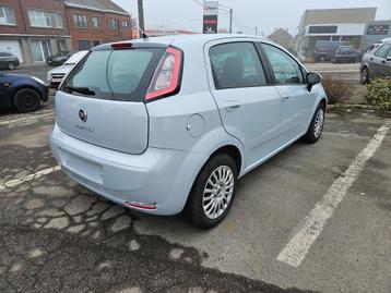Fiat punto1.3jtd Evo2013euro5 clim prêt à immatriculer, Autos, Euro 5, Achat, Boîte manuelle, 1300 cm³