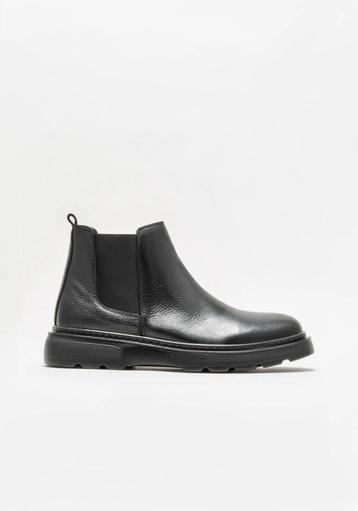 Heren schoenen van echt leer  beschikbaar voor biedingen