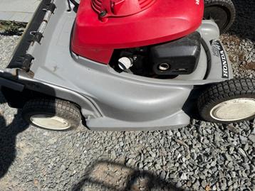 honda grasmaaier = goed lezen  beschikbaar voor biedingen