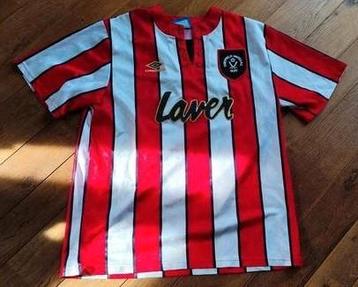 Sheffield United vintage voetbalshirt XL
Umbro. beschikbaar voor biedingen