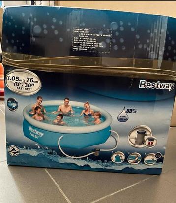 Zwembad beschikbaar voor biedingen