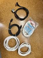 Coax kabels. Lengtes van 1m tot 2,5 meter wit en zwart, Comme neuf, 2 à 5 mètres, Enlèvement ou Envoi