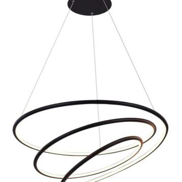 Suspension de la marque Fantasia, modèle Boa Led (88W dimmab