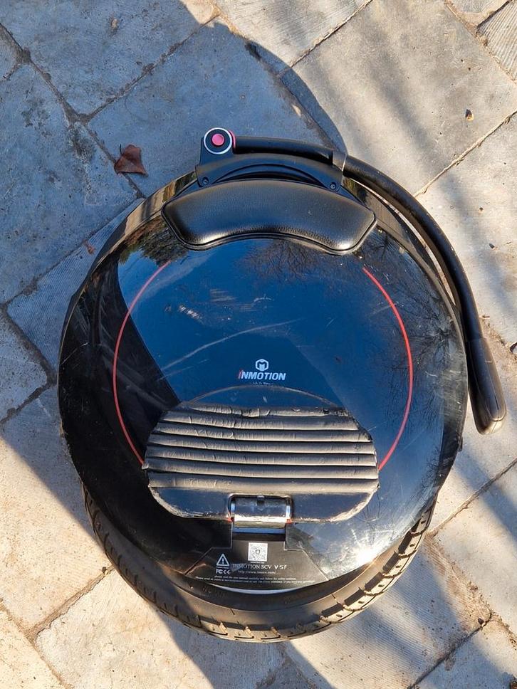 Inmotion V5f enkel wiel, Fietsen en Brommers, Steps, Ophalen