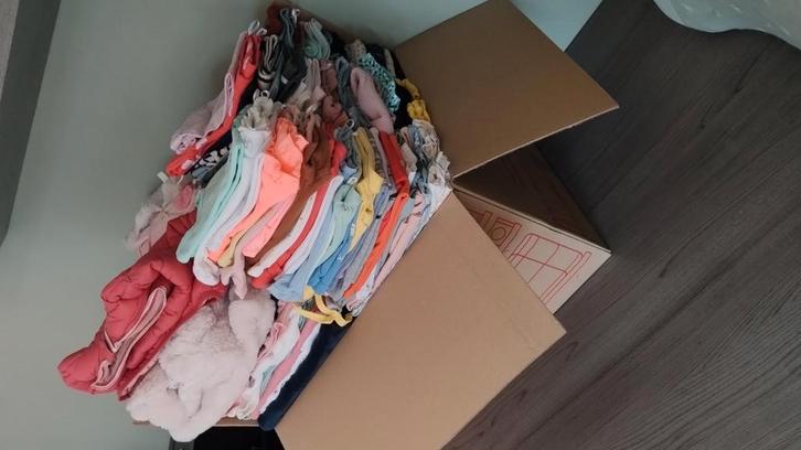 Groot pakket maat 74-80 meisjes, Kinderen en Baby's, Babykleding | Baby-kledingpakketten, Zo goed als nieuw, Maat 74, Ophalen of Verzenden