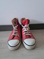 Rode schoenen maat 39, Sneakers, Ophalen of Verzenden, Zo goed als nieuw, Geen merk