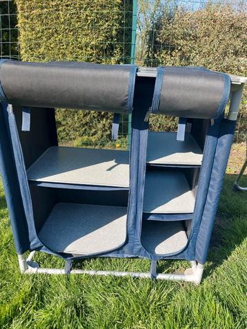 opvouwbare opbergkast voor op de camping  beschikbaar voor biedingen