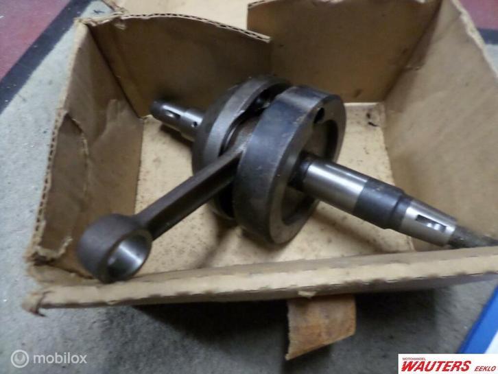 Krukas  Suzuki ts50  12200-06100, Motoren, Onderdelen | Suzuki, Nieuw, Ophalen of Verzenden