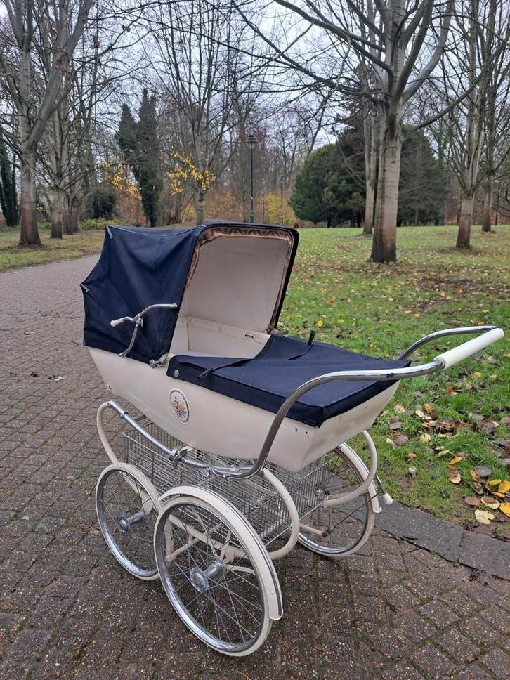 Vintage kinderwagen SilverCross, Kinderen en Baby's, Kinderwagens en Combinaties, Gebruikt, Kinderwagen, Overige merken, Ophalen