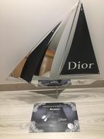 Voilier arcanis Dior 70 cm neuf contemporain comme orlinski