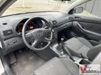 Toyota Avensis 1.6 VVTi Terra | €3.450,- MARGE | Airco | Tre, Auto's, Toyota, Avensis, Zwart, Bedrijf, 172 g/km
