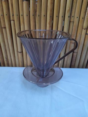 Vintage 1970 L&L koffiefilter van gerookt plastic 1x4  beschikbaar voor biedingen