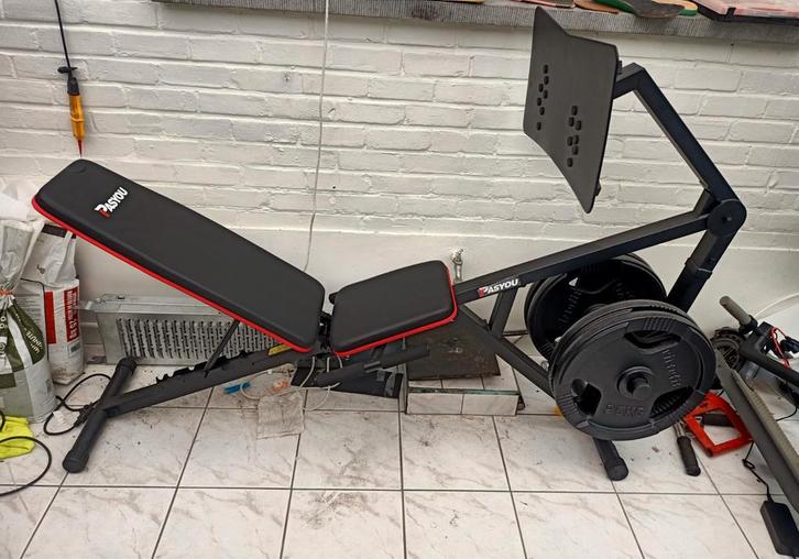 Leg press, Sport en Fitness, Fitnessapparatuur, Zo goed als nieuw, Ophalen of Verzenden