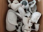 Doos beeldjes voor rommelmarkt, Ophalen