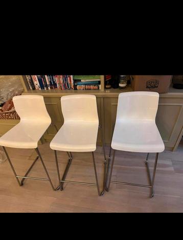 Barstoelen ikea beschikbaar voor biedingen