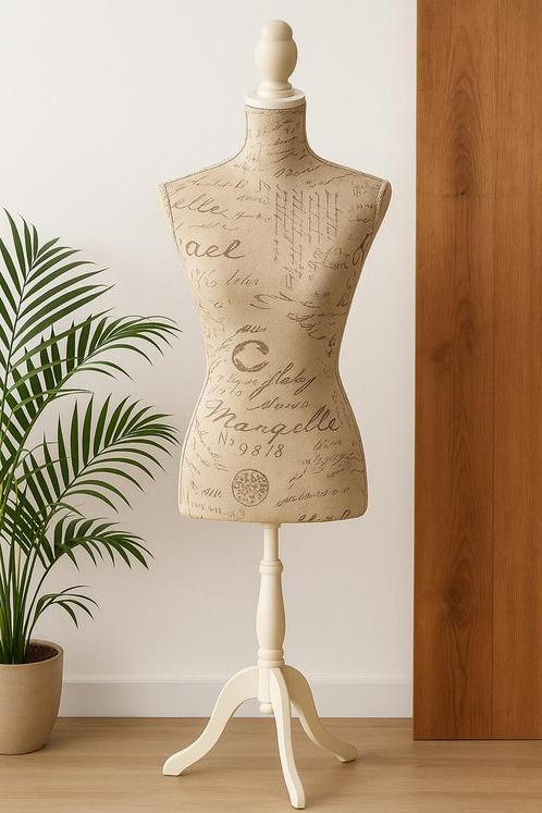 Decoratieve vintage paspop – in Franse stijl, Hobby en Vrije tijd, Naaien en Fournituren, Paspop, Ophalen