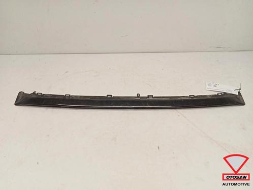 Audi A3 8V S-Line Voorbumper Sierlijst 8V5807110, Auto-onderdelen, Carrosserie, Bumper, Audi, Gebruikt