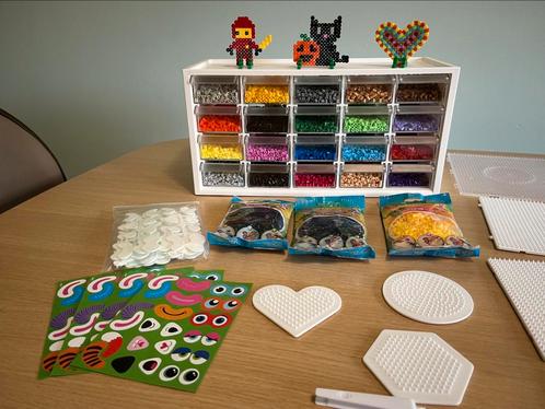 HAMA strijkparels, Hobby en Vrije tijd, Knutselen, Zo goed als nieuw, Ophalen