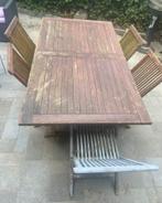 8 chaises et une table avec allonge. Il faut décaper,vernier, Jardin & Terrasse, Enlèvement, Comme neuf