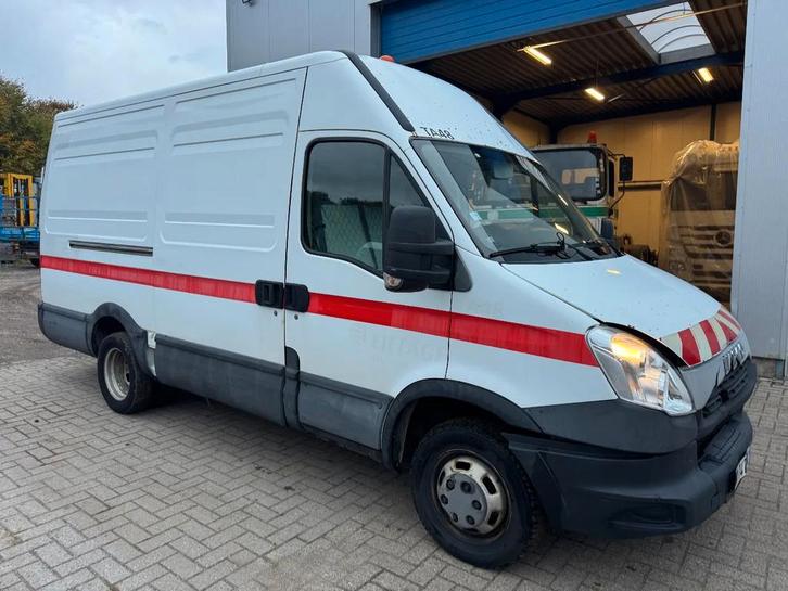 Iveco Daily *35C15-EURO 5-MOTOR 3.0* (bj 2012), Auto's, Bestelwagens en Lichte vracht, Bedrijf, Te koop, Iveco, Diesel, Euro 5
