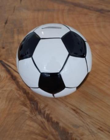 Stenen spaarpot voetbal Ø 14cm  beschikbaar voor biedingen