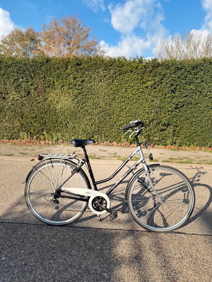 Damesfiets Norta 6 versnellingen RIJKLAAR, Fietsen en Brommers, Fietsaccessoires | Fietsbellen, Gebruikt, Ophalen