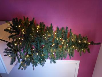 Kerstboom met ledverlichting  beschikbaar voor biedingen