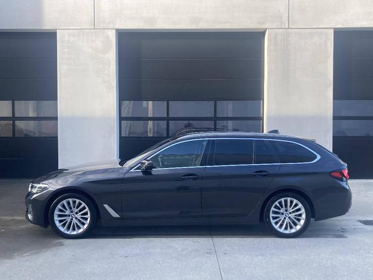BMW 520d Touring Luxury /Pano Dak/Trekhaak/Harman Kardon/..., Auto's, BMW, Bedrijf, Te koop, 5 Reeks, ABS, Achteruitrijcamera