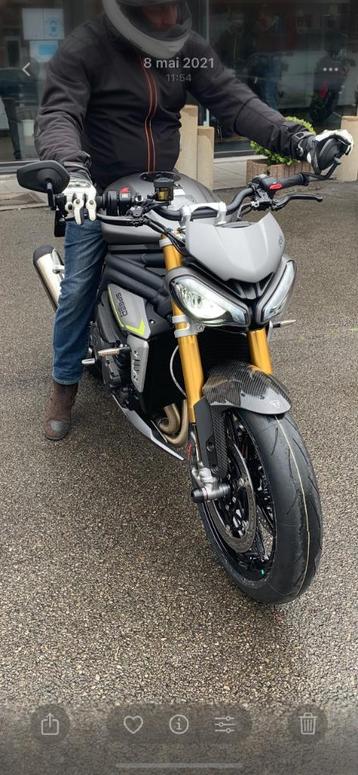 Triumph Speed Triple RS 2021 beschikbaar voor biedingen