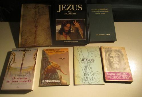 7 beaux livres sur Jésus-Christ, Livres, Religion & Théologie, Comme neuf, Enlèvement ou Envoi
