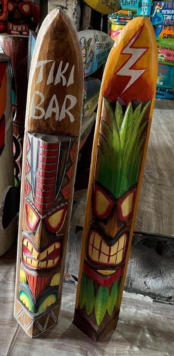 statue totem Tiki 100 cm en bois d albesia 30€ pièce  beschikbaar voor biedingen