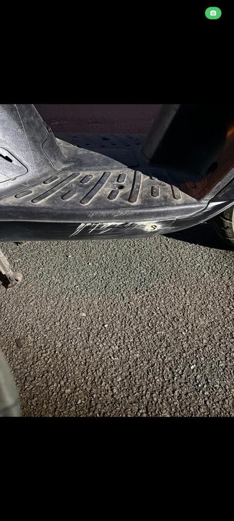 Peugeot kisbee goeie staat alles aanwezig, Fietsen en Brommers, Brommers | Peugeot, Ophalen