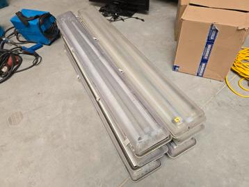 Led Armaturen 6 stucks beschikbaar voor biedingen