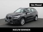 BMW X1 sDrive18iA (100 kW), Auto's, Elektrische ramen, Stof, Gebruikt, Zwart