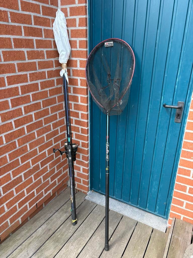 Canne à pêche - épuisette, Sports nautiques & Bateaux, Enlèvement, Utilisé