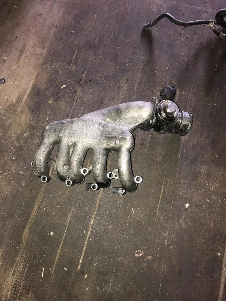 Volkswagen T5 2.5 inlaatspruitstuk, Auto-onderdelen, Motor en Toebehoren, Volkswagen, Gebruikt, Ophalen of Verzenden