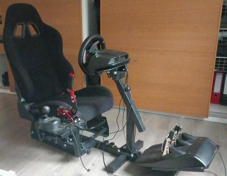 Logitech G29 Sim Racing Playseat - PC/PS5/PS4, Games en Spelcomputers, Spelcomputers | Overige, Zo goed als nieuw, Ophalen