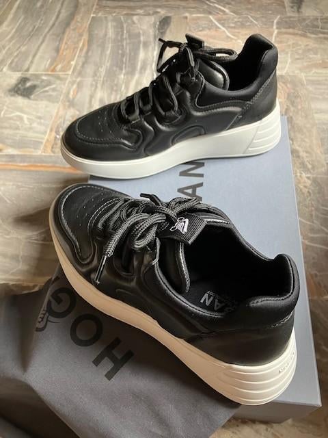 Hogan zwarte sneakers maat 37, Ophalen, Zwart, Sneakers, Hogan