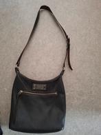 Sac à bandoulière en cuir Harley Davidson, Enlèvement