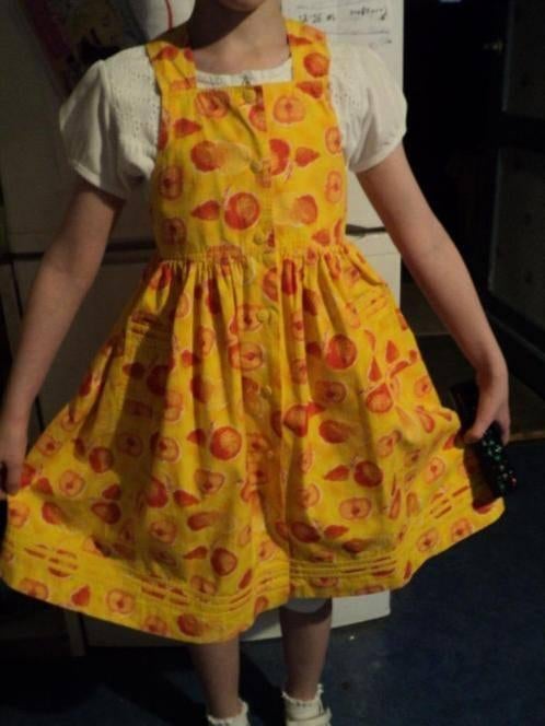 un robe d'été pour la fille 4 ans, Kinderen en Baby's, Kinderkleding | Maat 104, Ophalen of Verzenden, Meisje