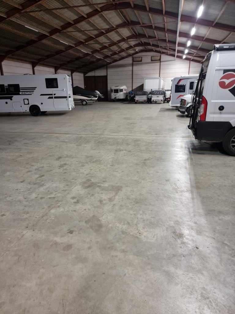 Stalling staanplaatsen mobilhomes / caravans / boten, Caravans en Kamperen, Caravanopslag