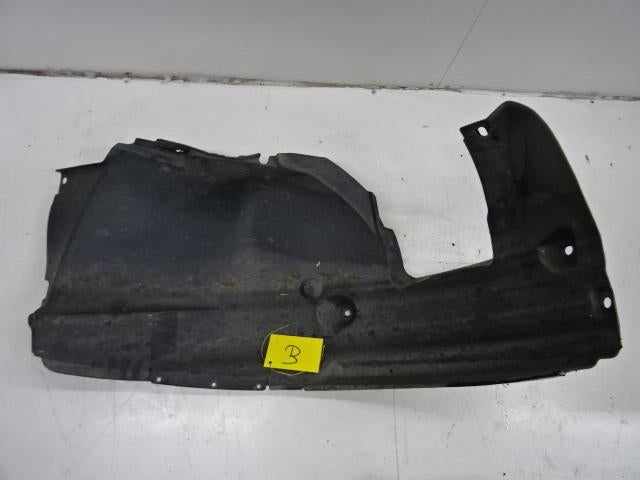 PARE BOUE AVANT GAUCHE BMW 1 serie (E81) (01-2006/09-2012), Autos : Pièces & Accessoires, Utilisé, Gauche, BMW, Garde-boue