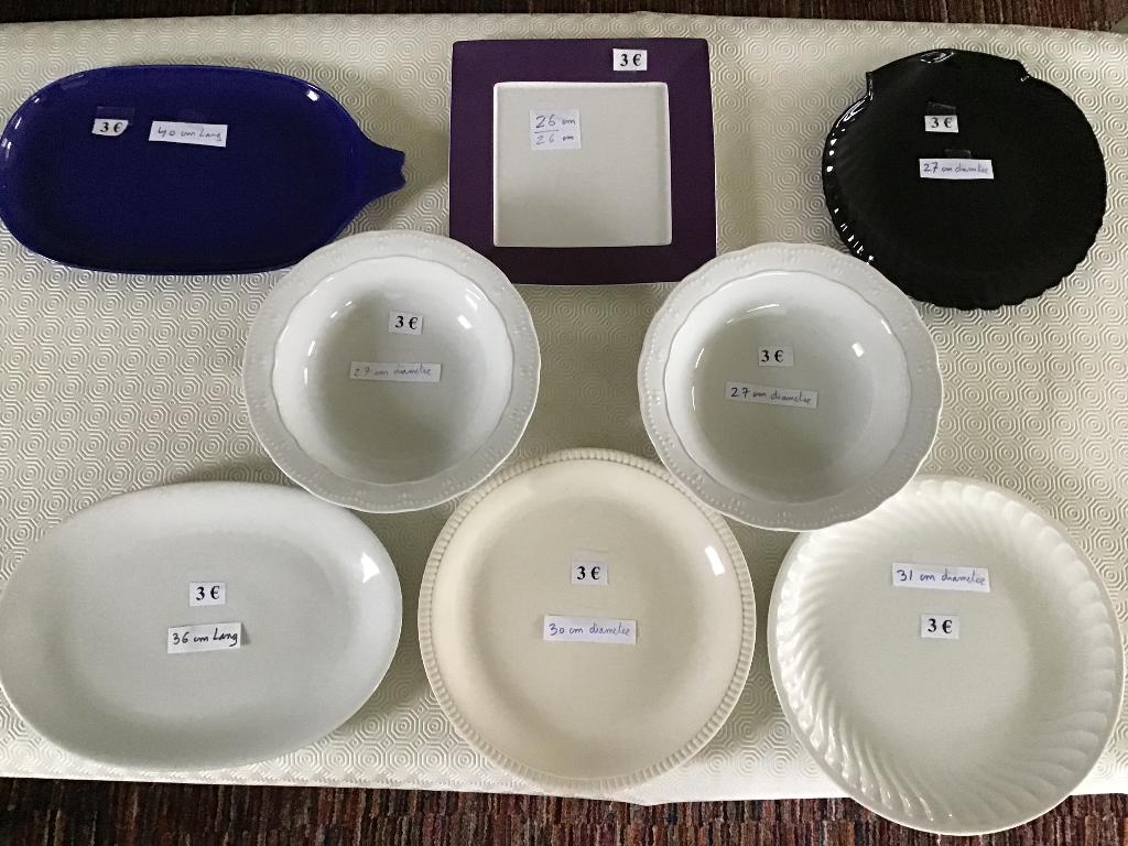 8 plateaux pour seulement 3 euros par balance, Enlèvement ou Envoi, Comme neuf