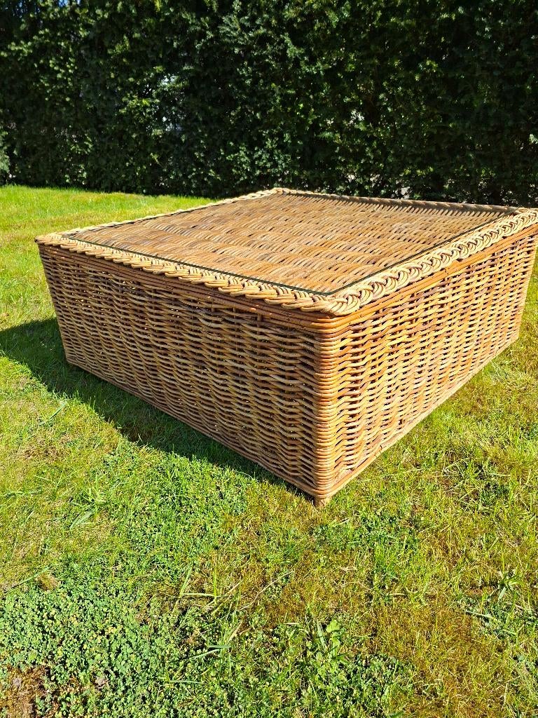 rieten salontafel met gelaagd glas, Maison & Meubles, Tables | Tables de salon, Moins de 50 cm, 50 à 100 cm, Carré, Landelijk